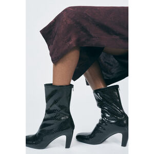 Zara Heeled Textured Ankle Boots Size 40